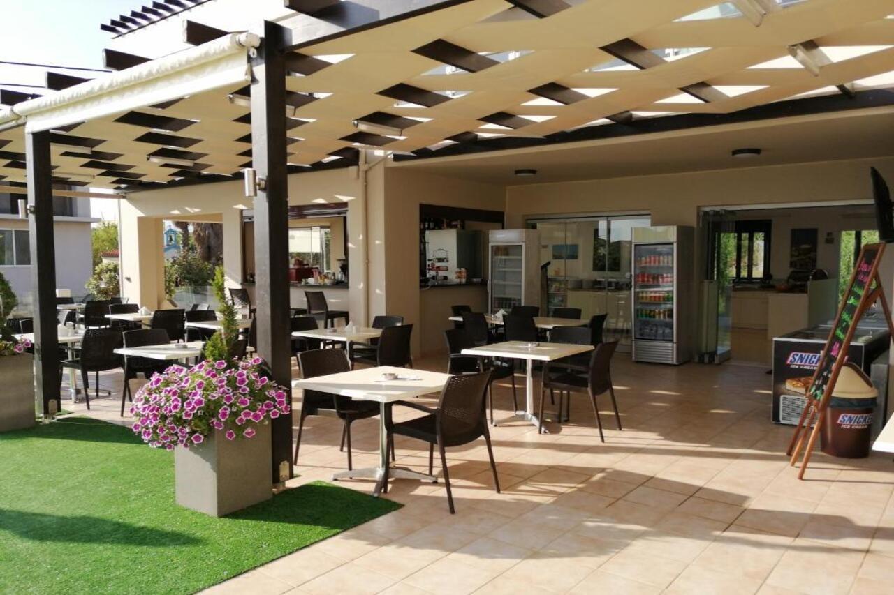 Carisa Maleme Hotell Exteriör bild