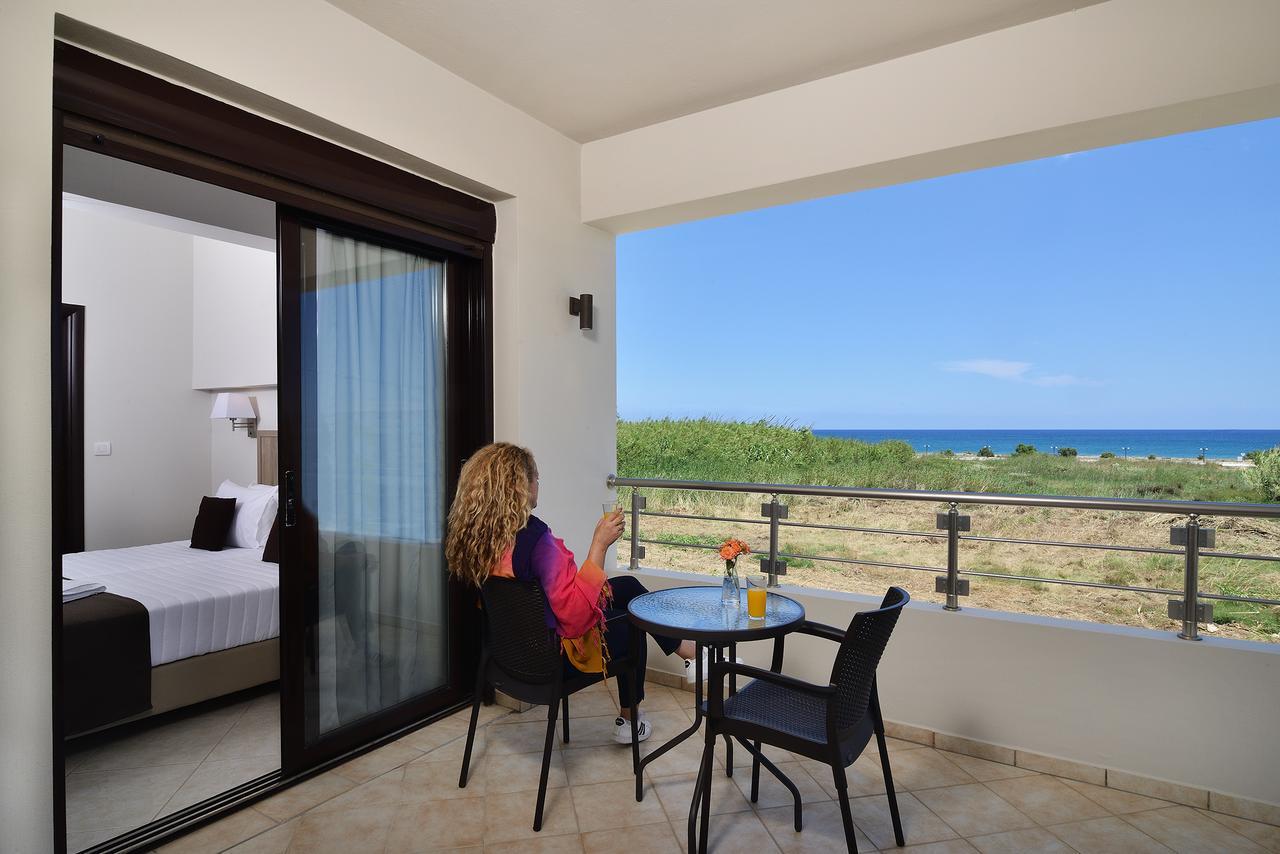 Carisa Maleme Hotell Exteriör bild
