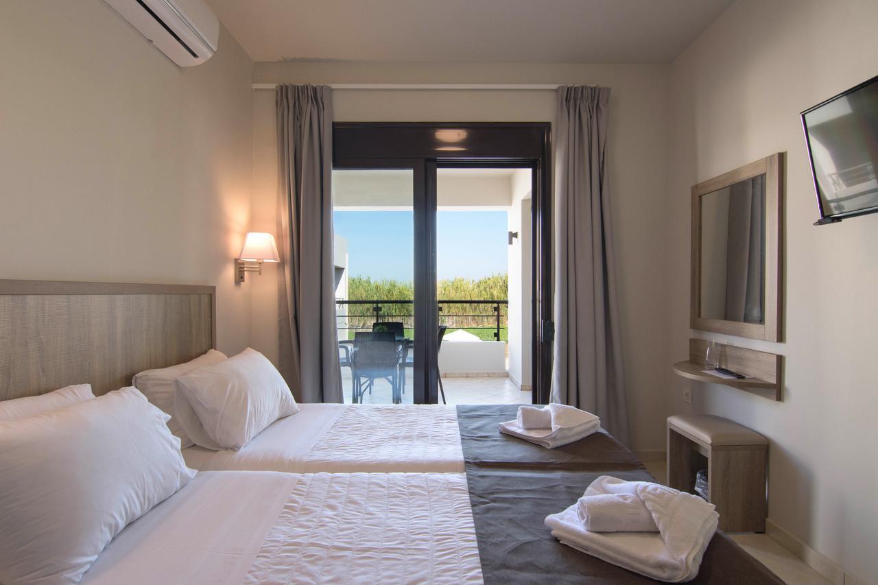 Carisa Maleme Hotell Exteriör bild