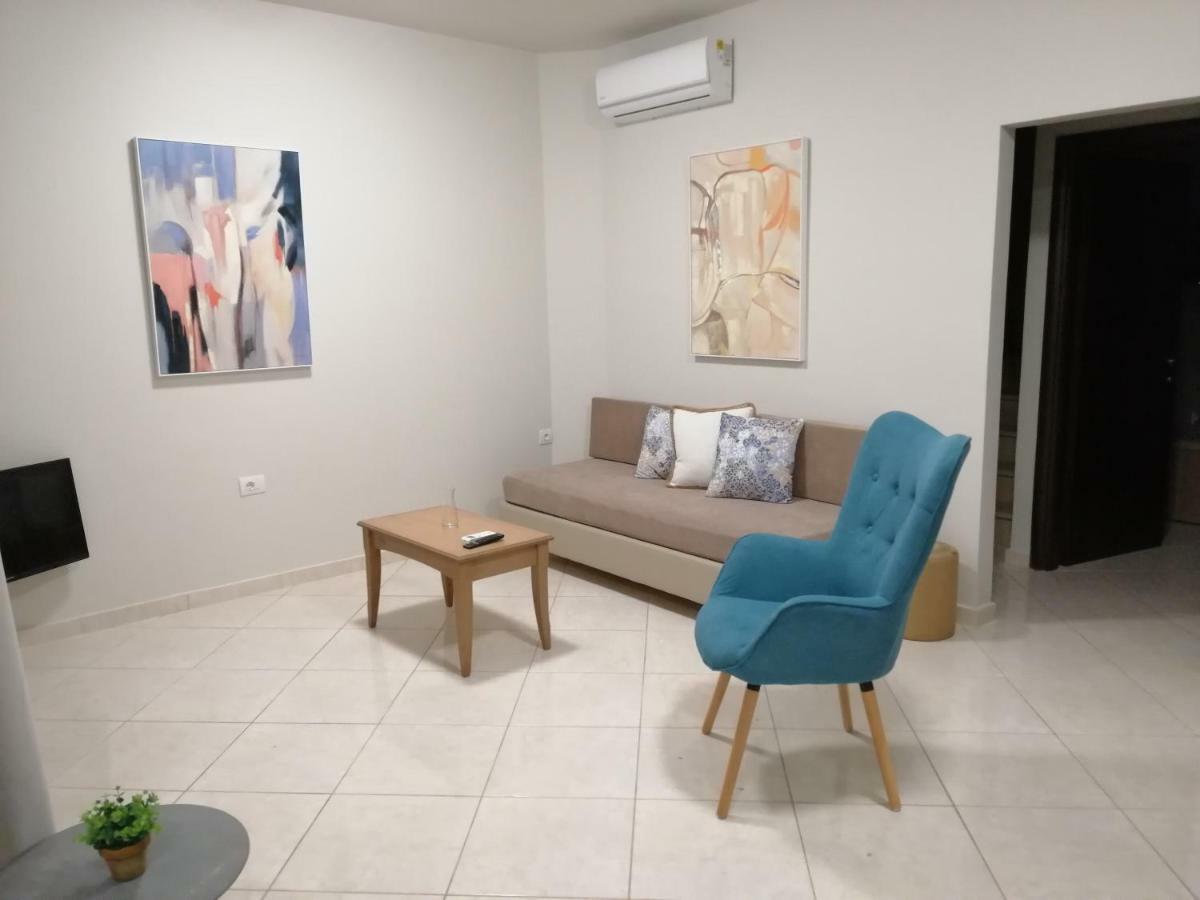 Carisa Maleme Hotell Exteriör bild
