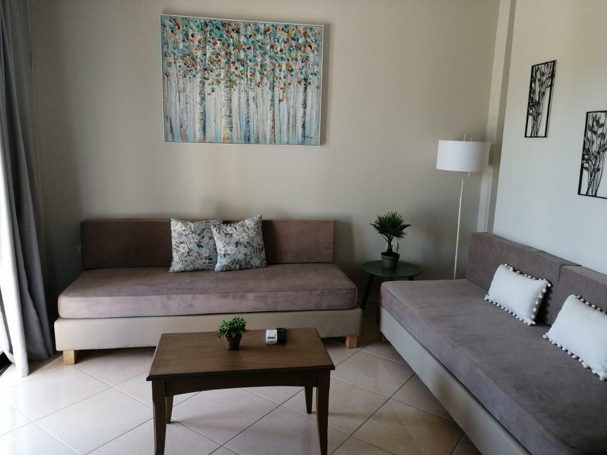 Carisa Maleme Hotell Exteriör bild